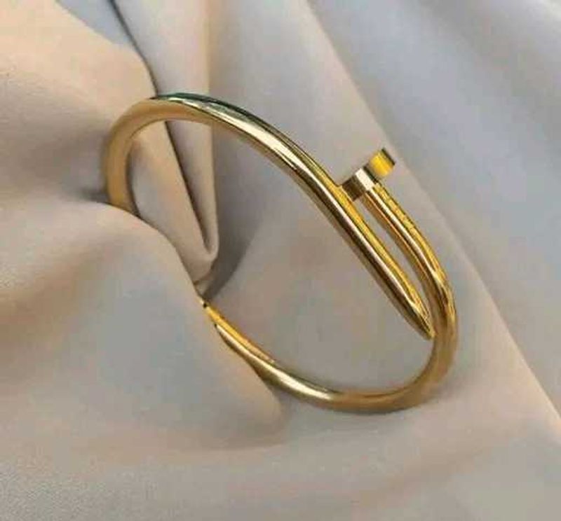 Trendy Anti-tarnish Bracelet ✨