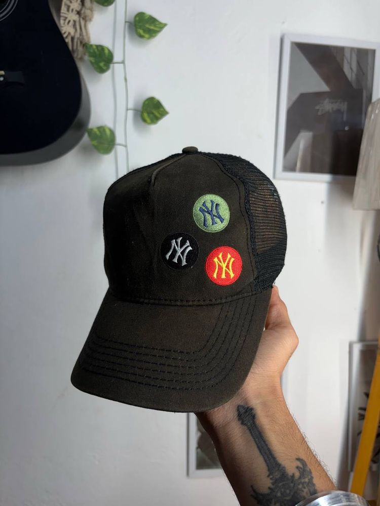 New York Yankees Trucker Hat