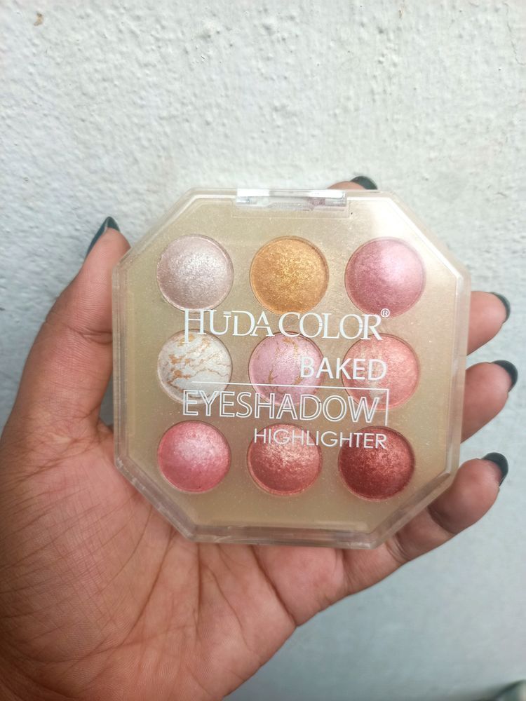 Eyeshadow + Highlighter