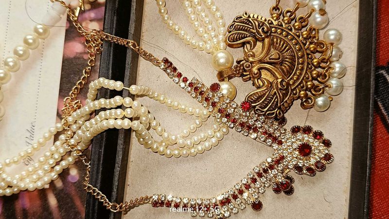 beautiful  white  beads chains