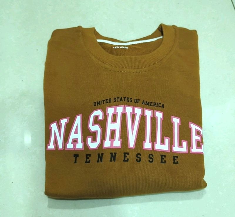 Sweatshirt