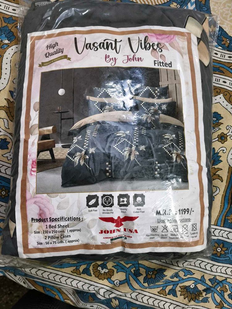 New Multicolour Fitted Bedsheet With Pillow Cover