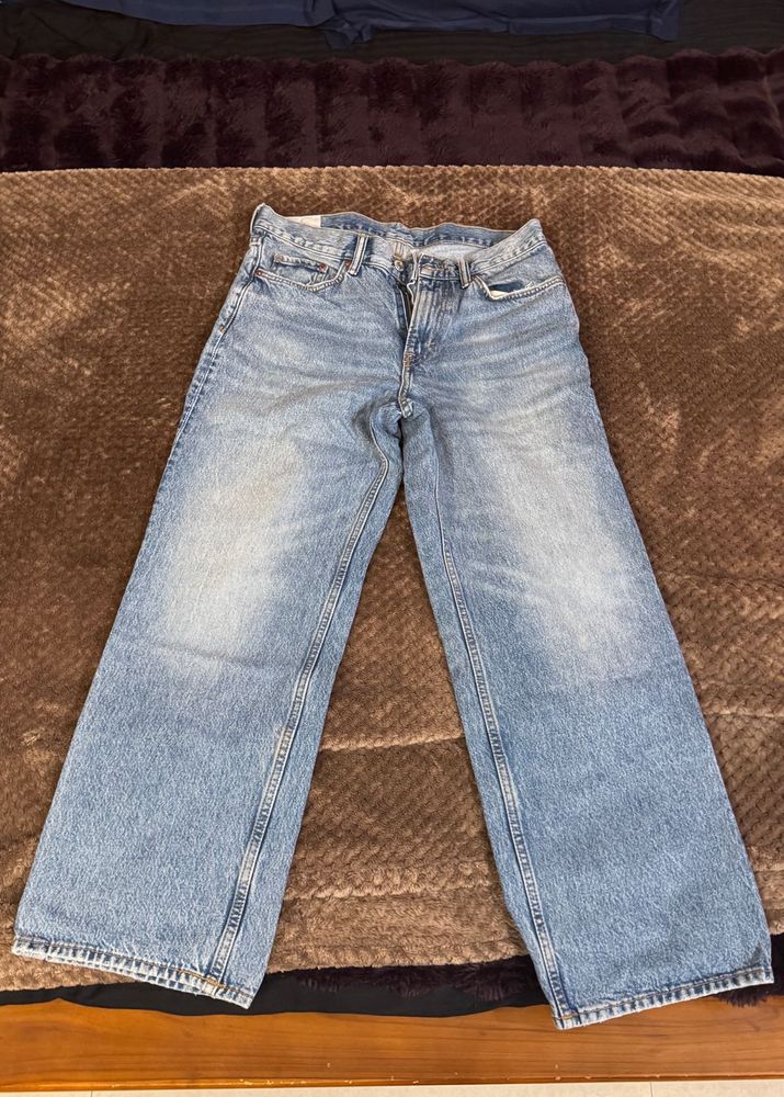 Light Wash Wide Leg Jeans