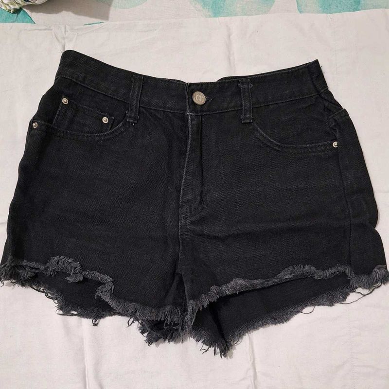 Black Denim Frayed Hem Shorts