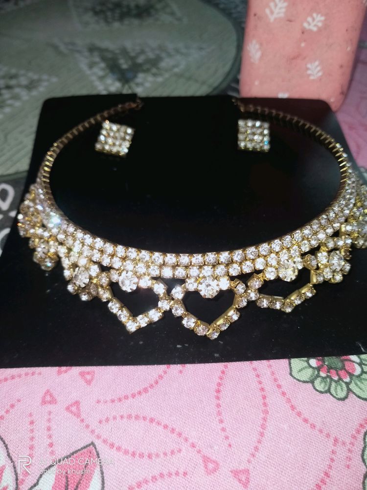 Neckpiece Set+Back Clip