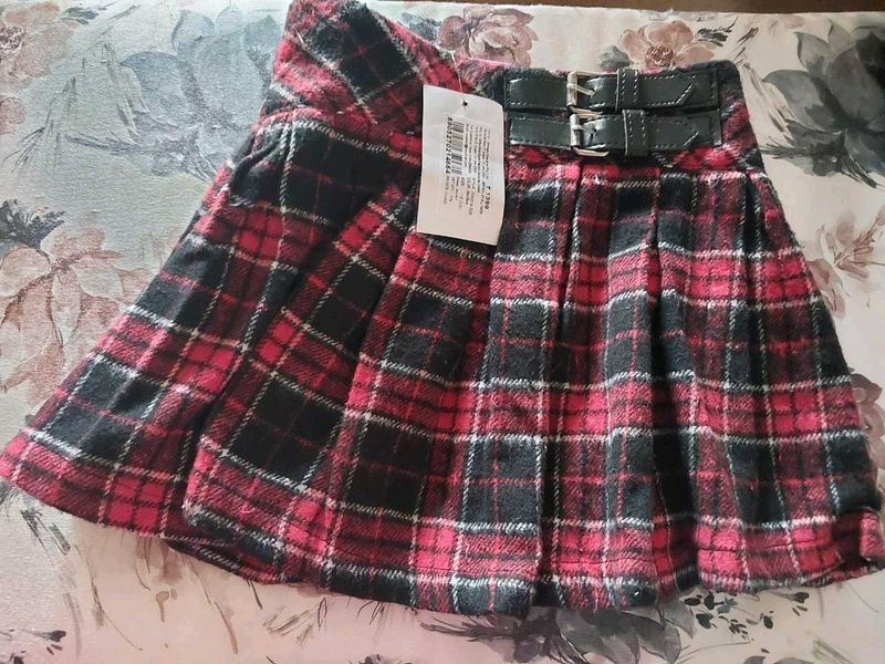 Kids 6-8 years NEW Plaid Pleated Mini Skirt