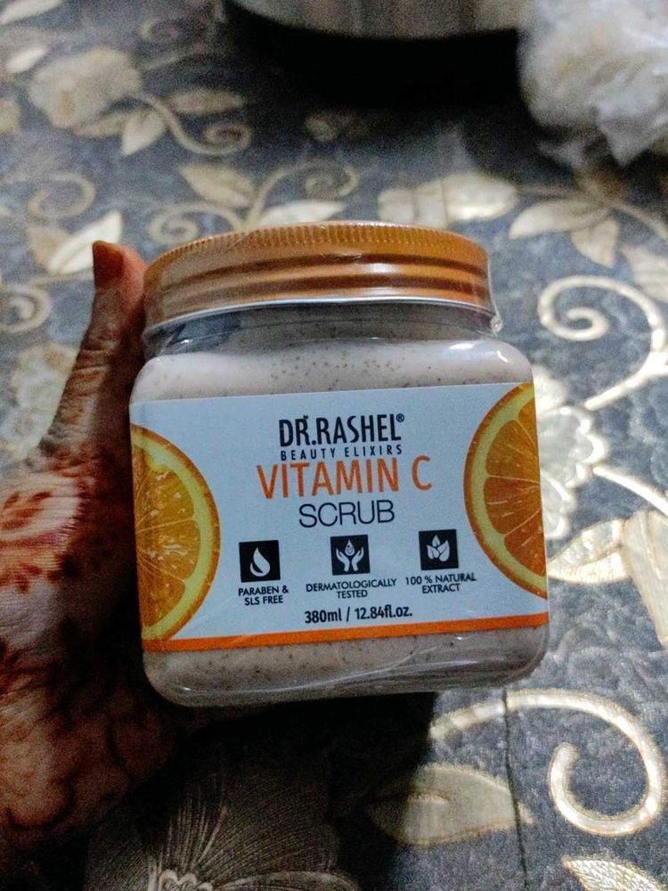 Dr. Rashel Vitamin C Scrub