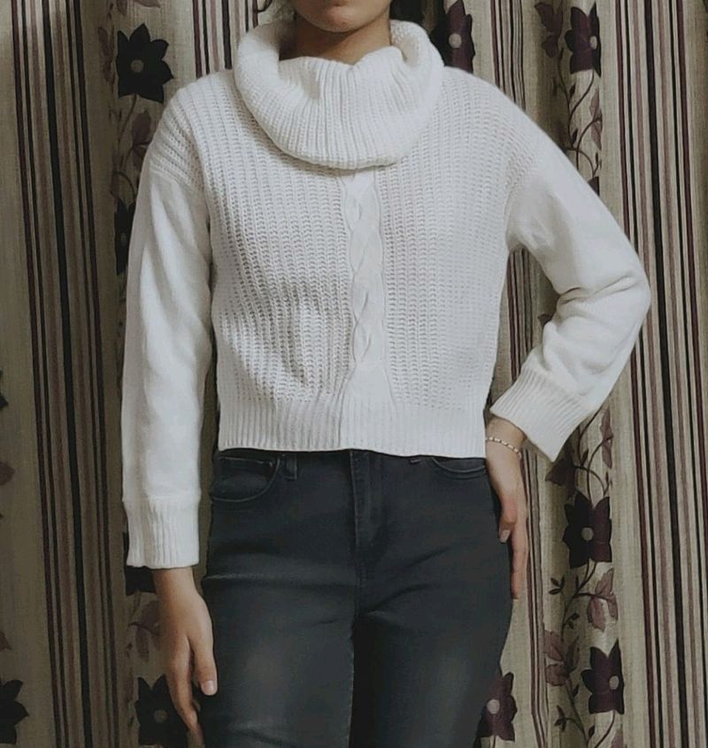 White Woolen Turtleneck Crop Top