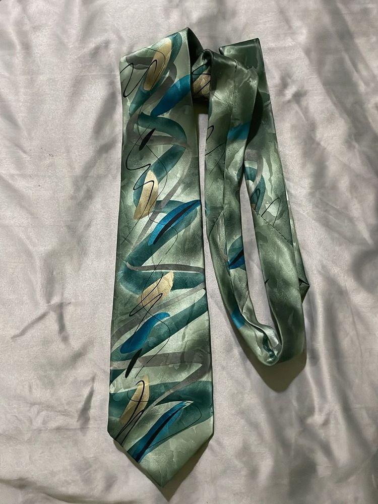 Men's Abstract Patterned Tie