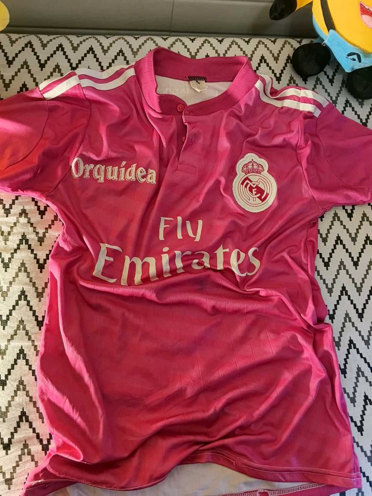 Real Madrid Pink Jersey