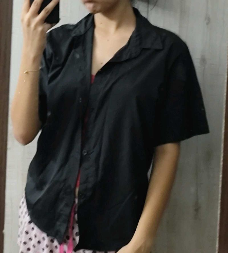 Black Short Sleeve Collared Shirt