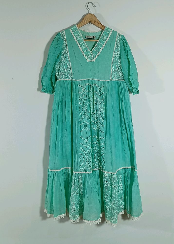 Cyan Embroidered Casual Kurta (Women)