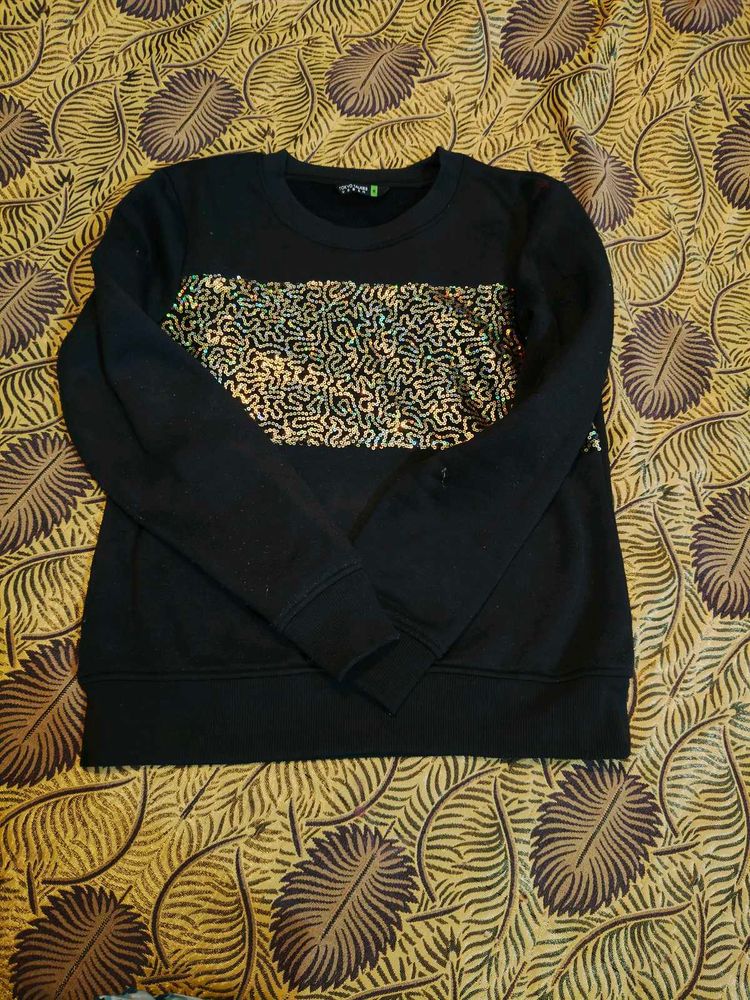 Sparkly Sequin Detail Black Sweatshirt