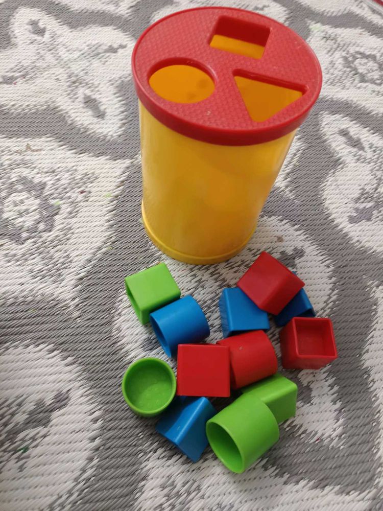 Fisher Price_ Shape Sorter Toy  original, Book FRE