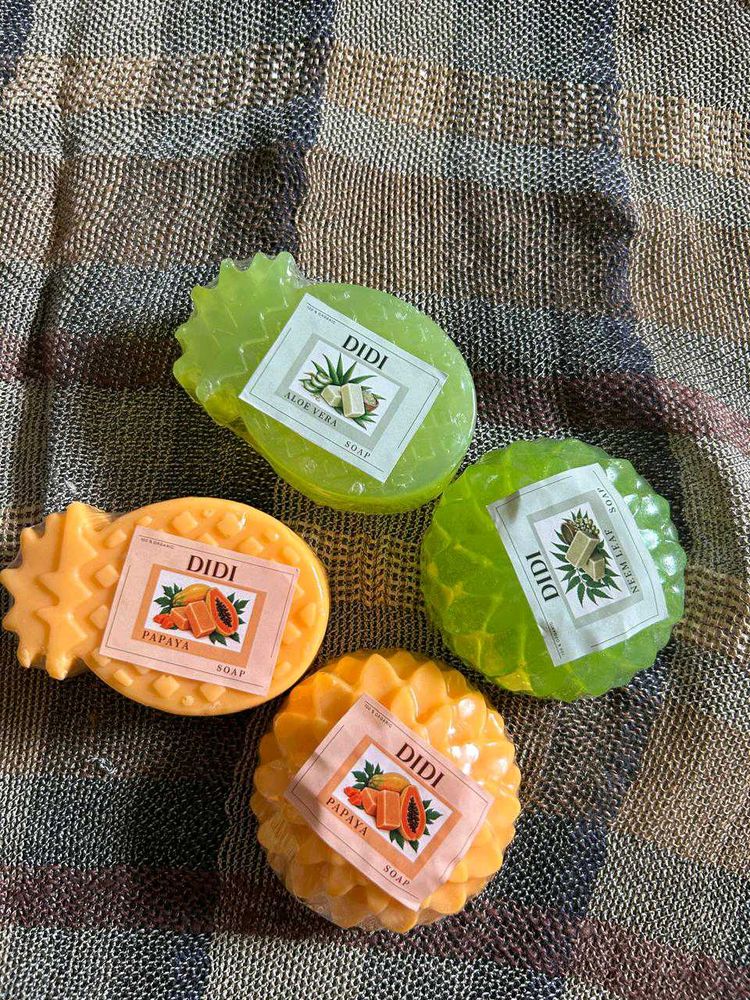 DIDI Aloe Vera &amp; Papaya Soaps Set