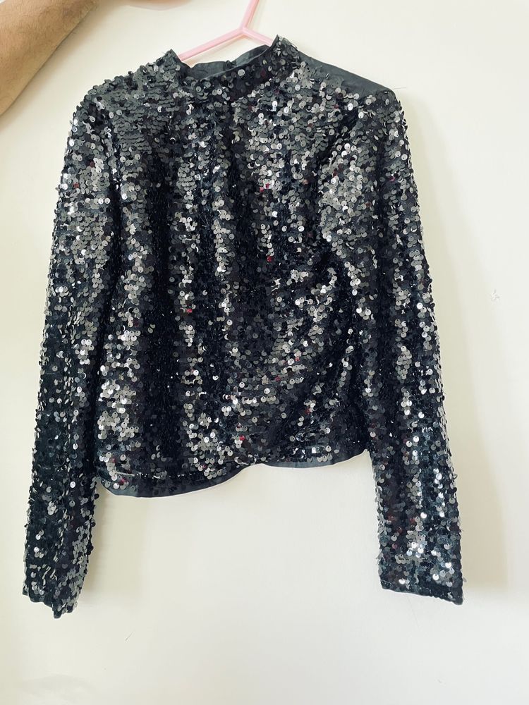 high quality branded sequin work crop top