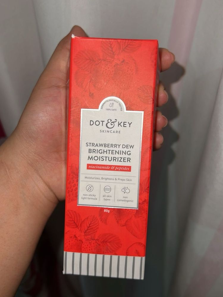 DOT &amp; KEY MOISTURISER