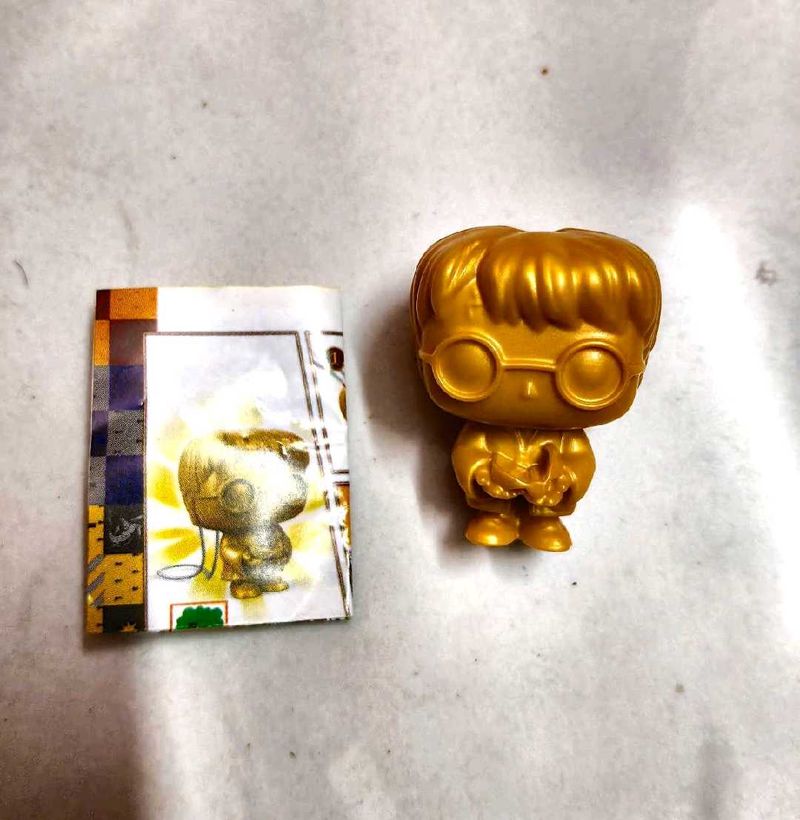 kinder Joy golden harry potter