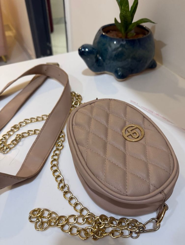 Quilted Crossbody Bag with Gold Chain and Belt