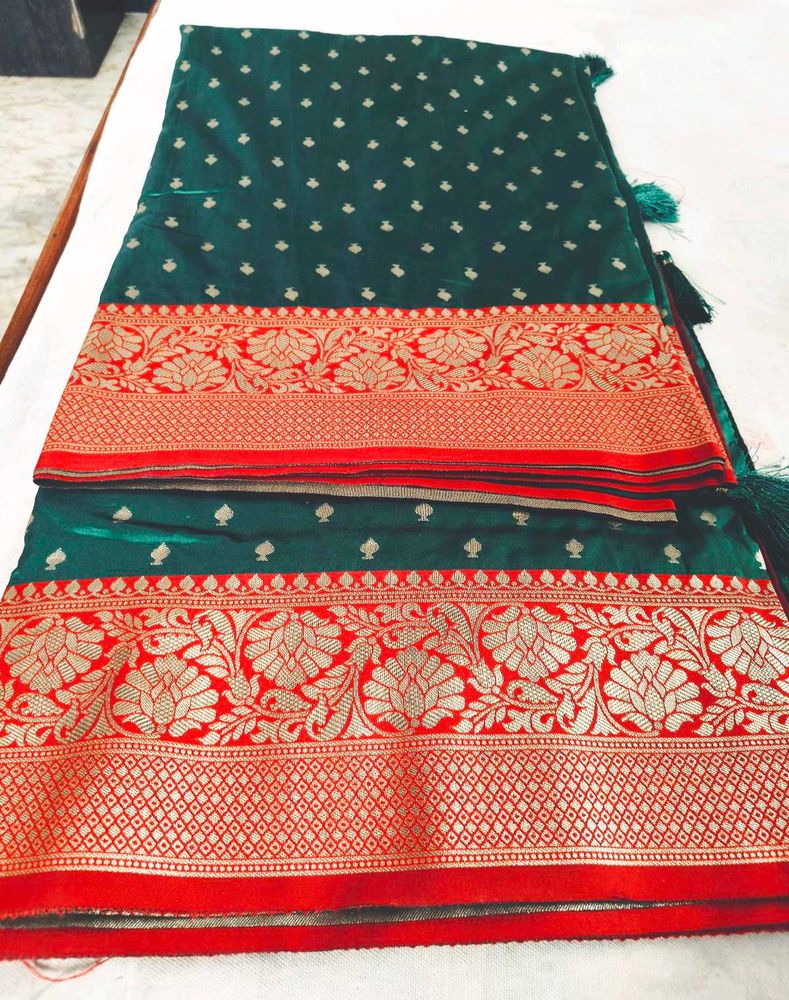 Beutiful Gorgeous Green Silk Saree