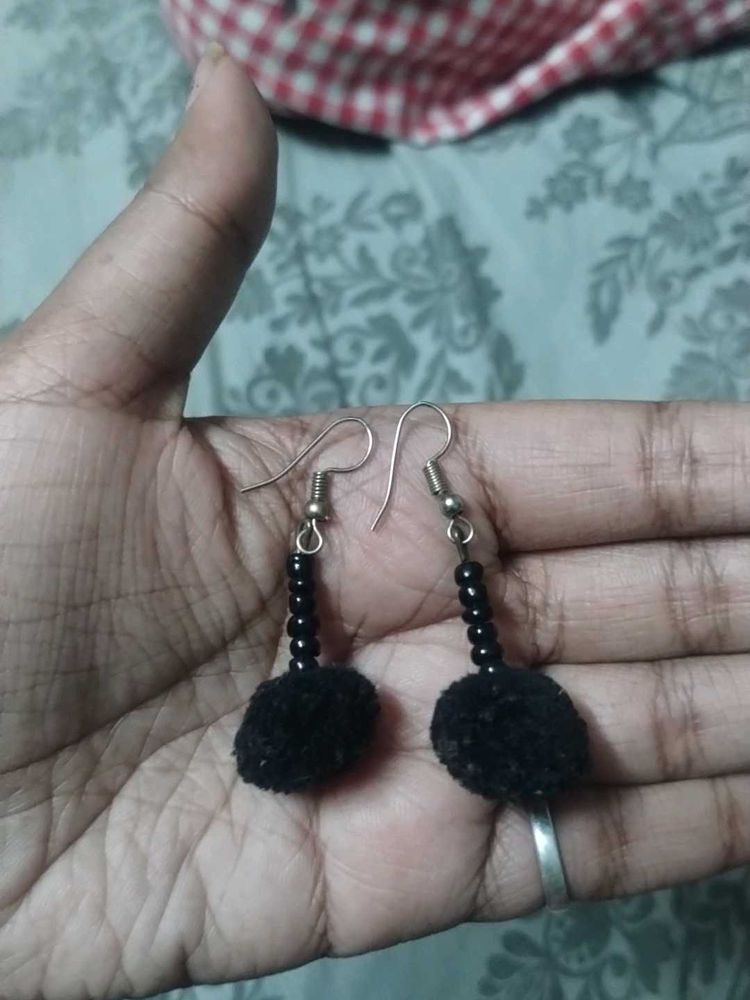 Black Pom Pomm Earring