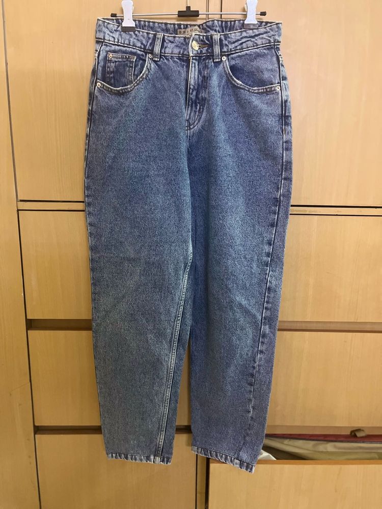 Denim &amp; Co High Waist Mom Fit Jeans