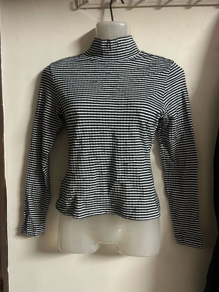 Striped Turtleneck Long Sleeve Top