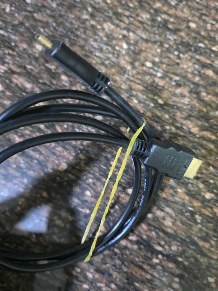 micro hdmi to fullhdmi cabl