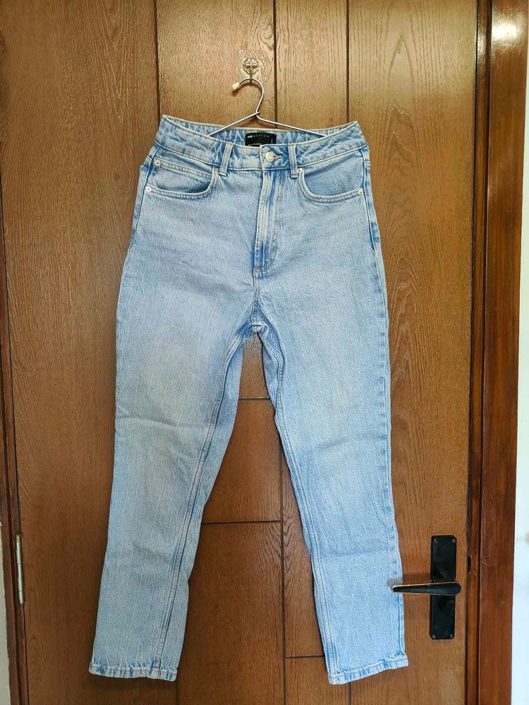 ASOS DESIGN High-Waisted Light Wash Jeans