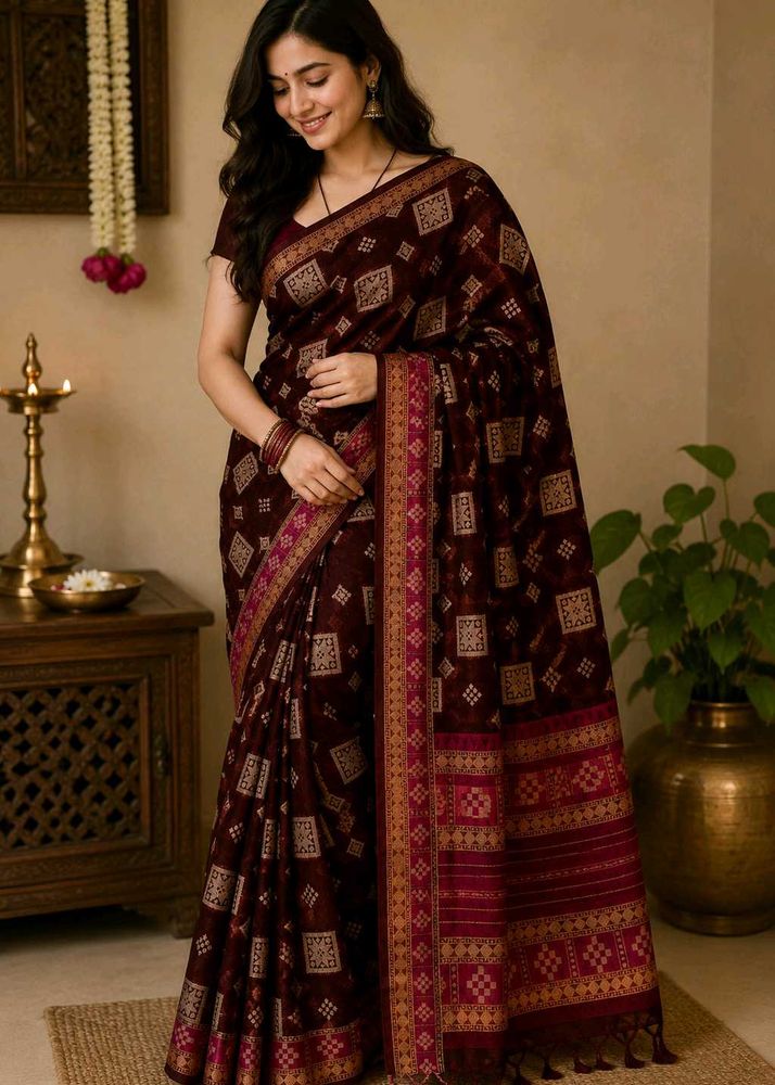 Maroon Printed Saree with Blouse Piece