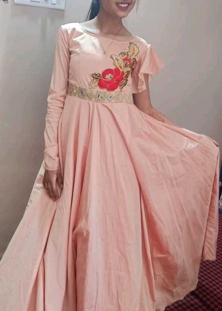 LONG GOWN 💕