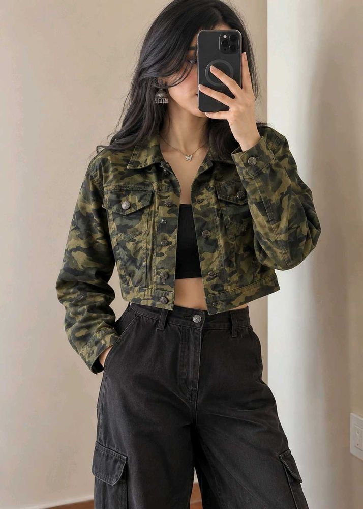 Camo Cropped Denim Jacket