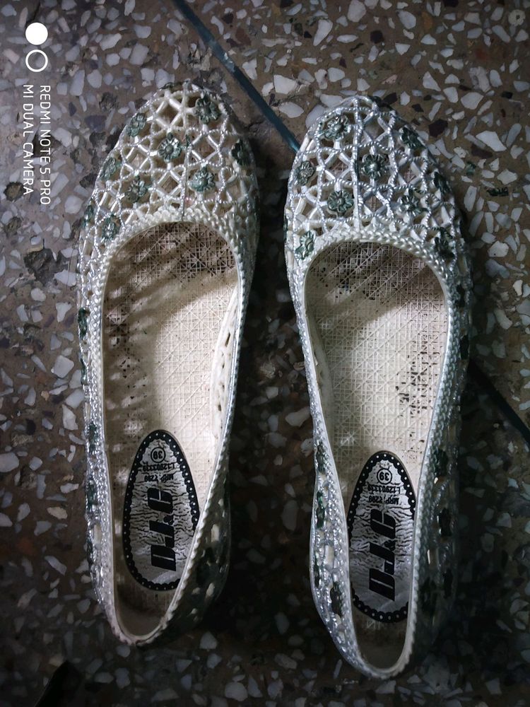 Beautiful Cutwork Design Bellies
