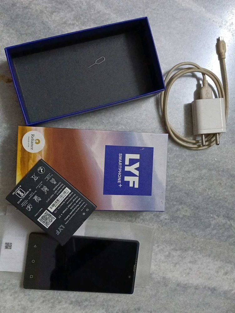 Price Drop💹💹 LYF Wind 7s Phone - Working