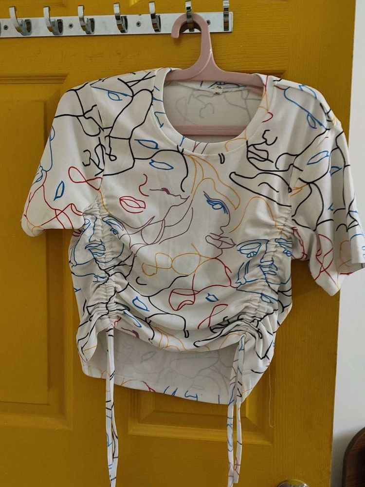 Drawstrings Face Print Ruched Crop Top