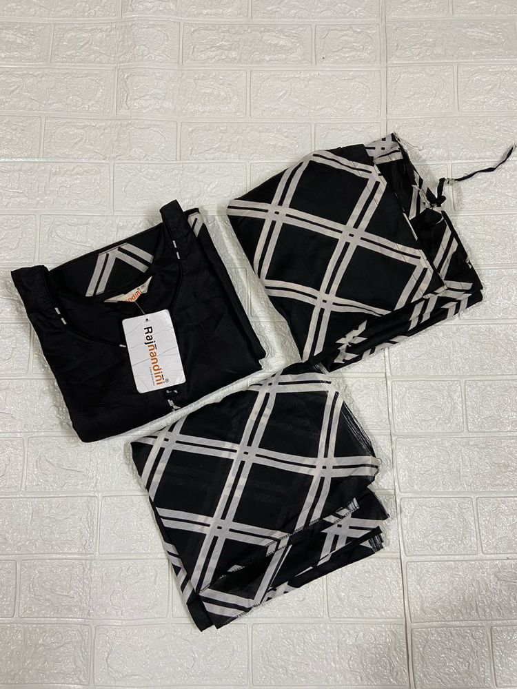5XL Elegant Black &amp; White Kurta Set