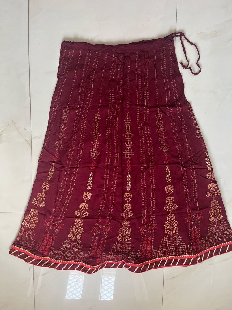 Red maroon Ethnic skirt