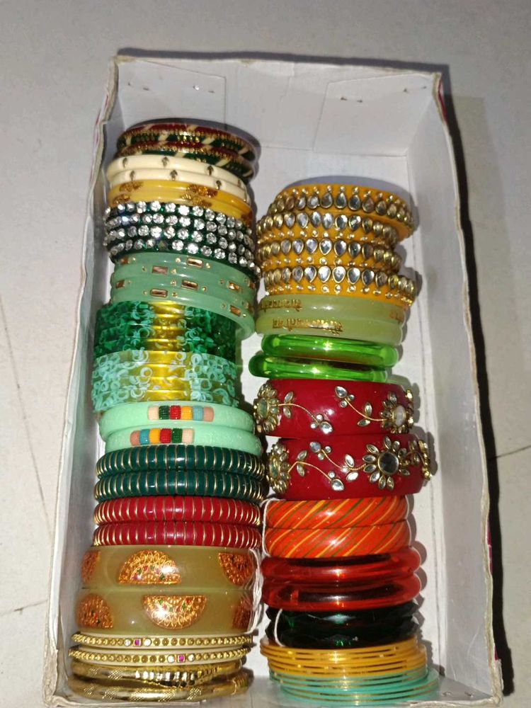 Assorted Bangle Set (Pack Of 21)