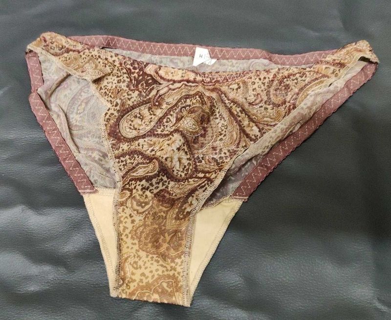 Stylish Paisley Print Briefs