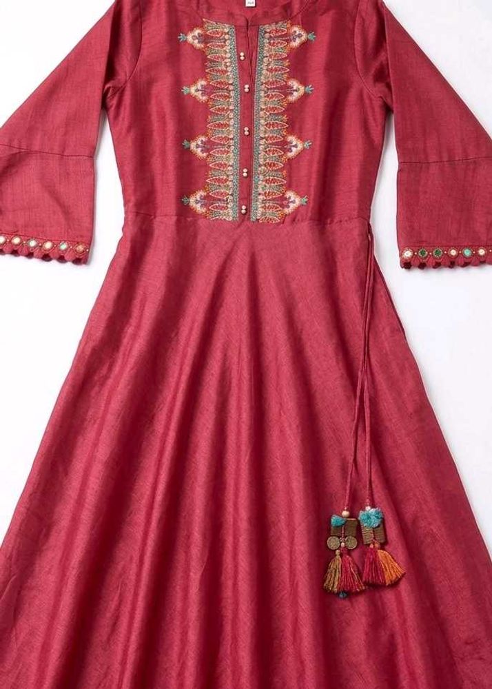 Elegant Red Kurta Set
