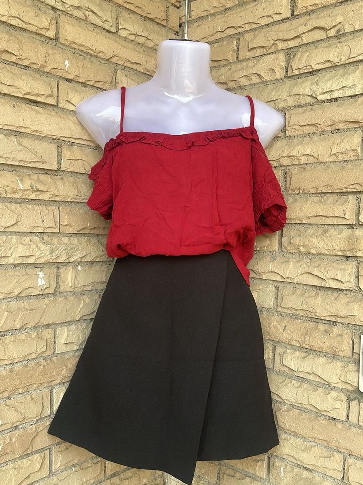 Cute Red &amp; Black Outfit