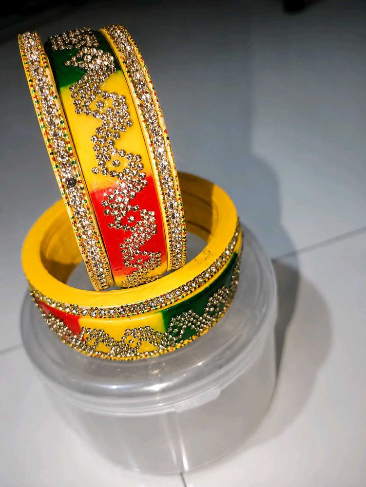 Sparkling Tricolor Bangles