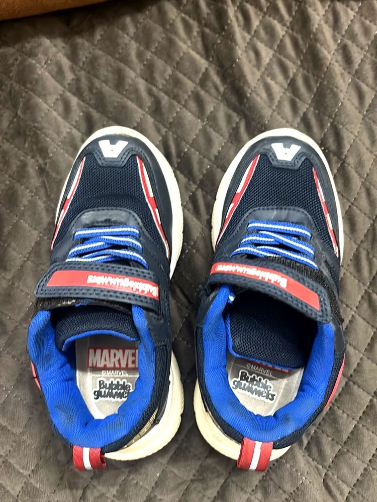 Marvel Bubble Gummers Sneakers - Size 7