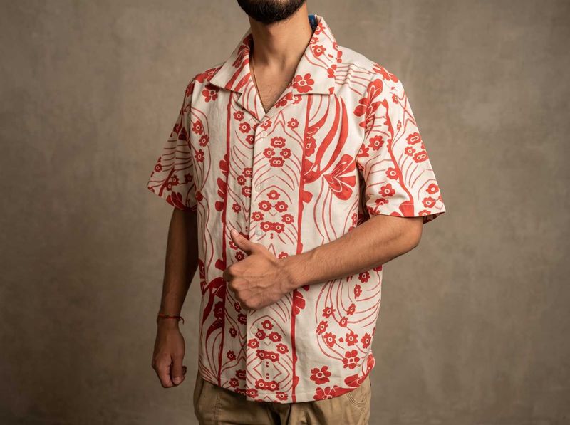 Men's Short Sleeve Floral Print Shirt