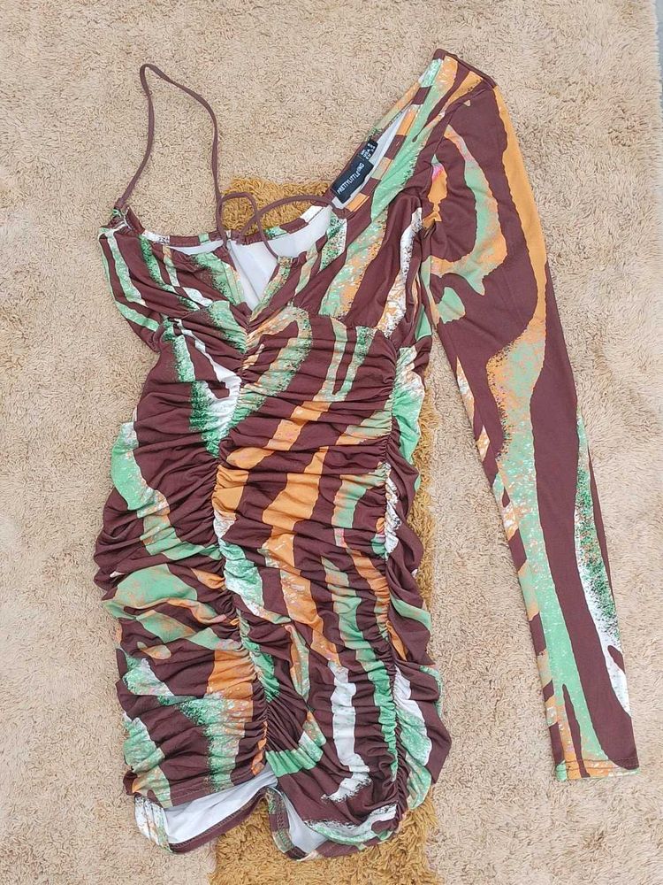 Ruched One-Sleeve Print Mini Dress