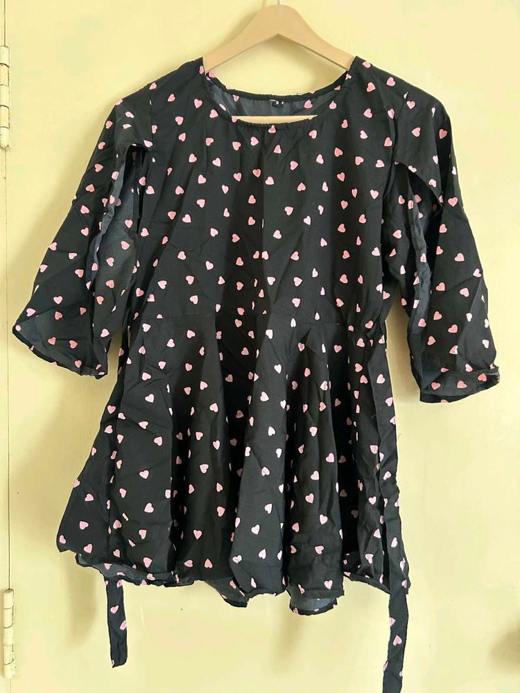 Heart Print Three-Quarter Sleeve Top