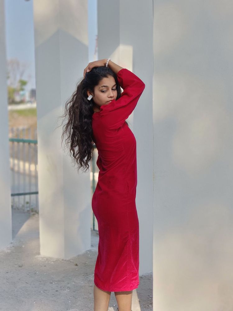 Elegant Red Velvet Dress