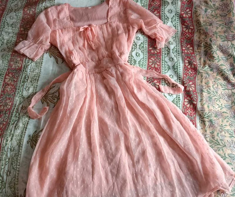 Charming Vintage Peach polka Dot milkmaid Dress