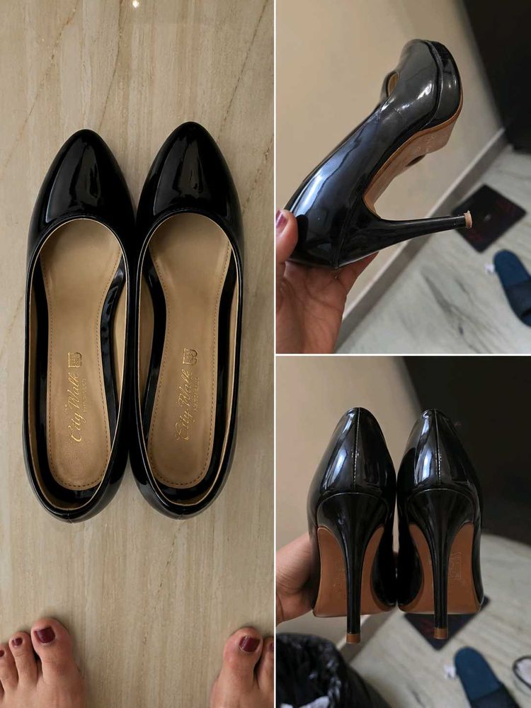 Chic Black Stilettos
