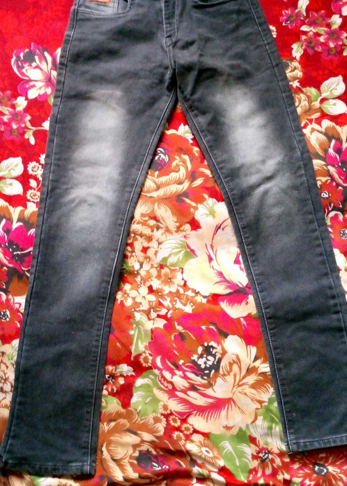 Stylish Charcoal Grey Denim Jeans